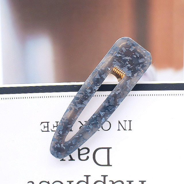 Girls Acrylic Headwear