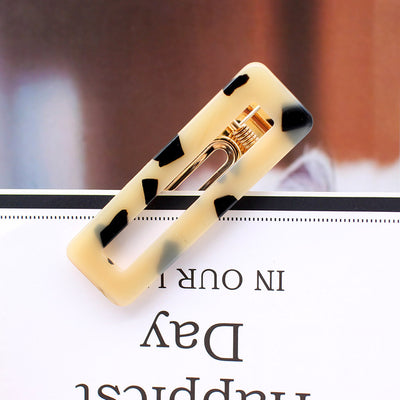 Girls Acrylic Headwear