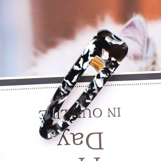 Girls Acrylic Headwear